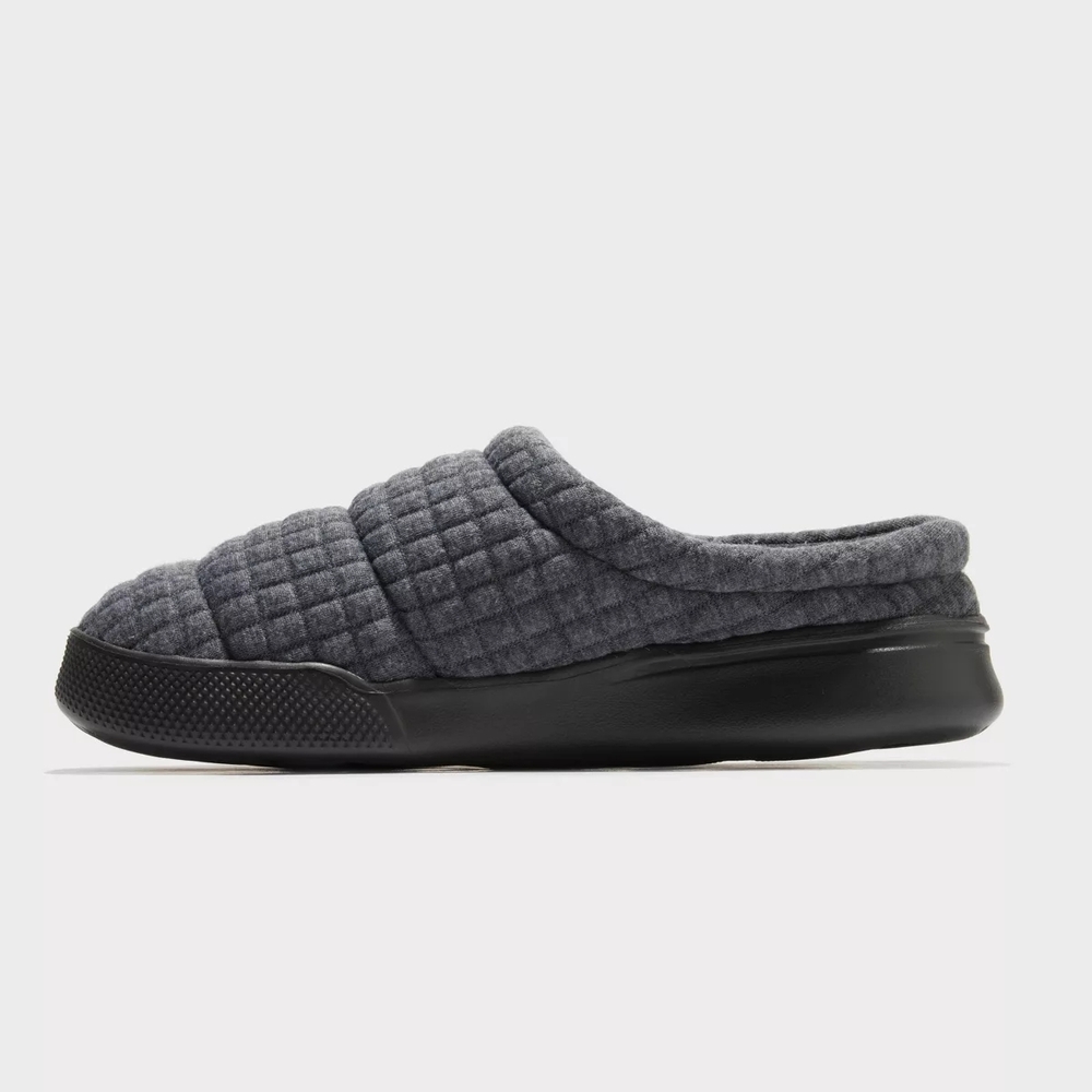 dluxe by dearfoams Men's Julien Clog Slippers - Picture 2 of 4